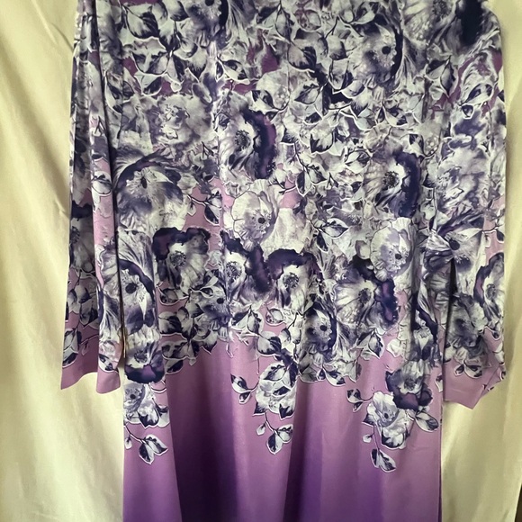 ONE WORLD Purple Floral Tunic Top - Picture 2 of 7